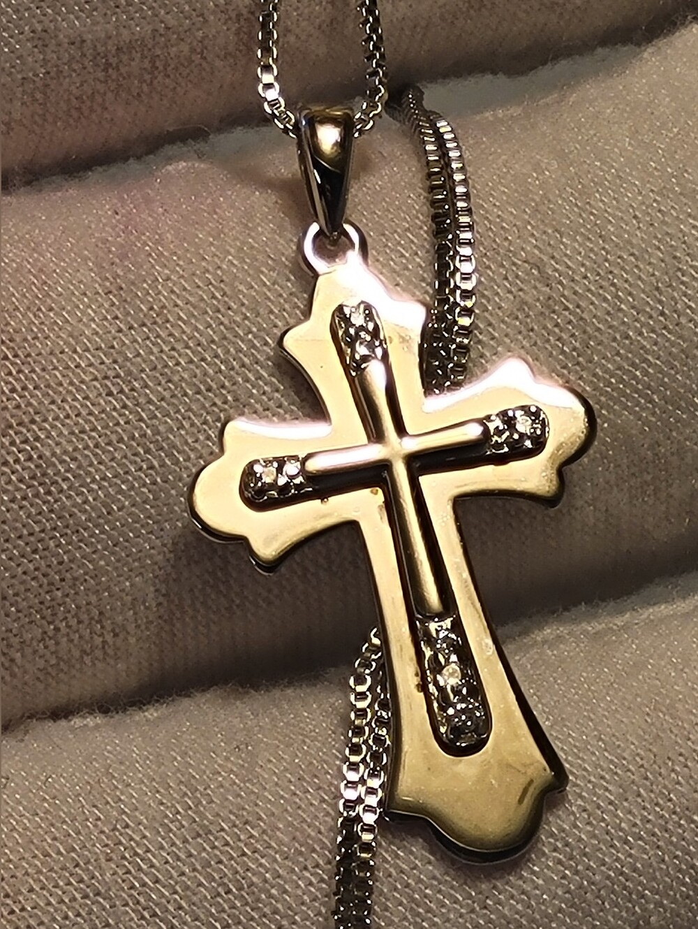 925 Sterling Silver Detailed Double Cross Pendant Necklace with Box Chain - Picture 3 of 4